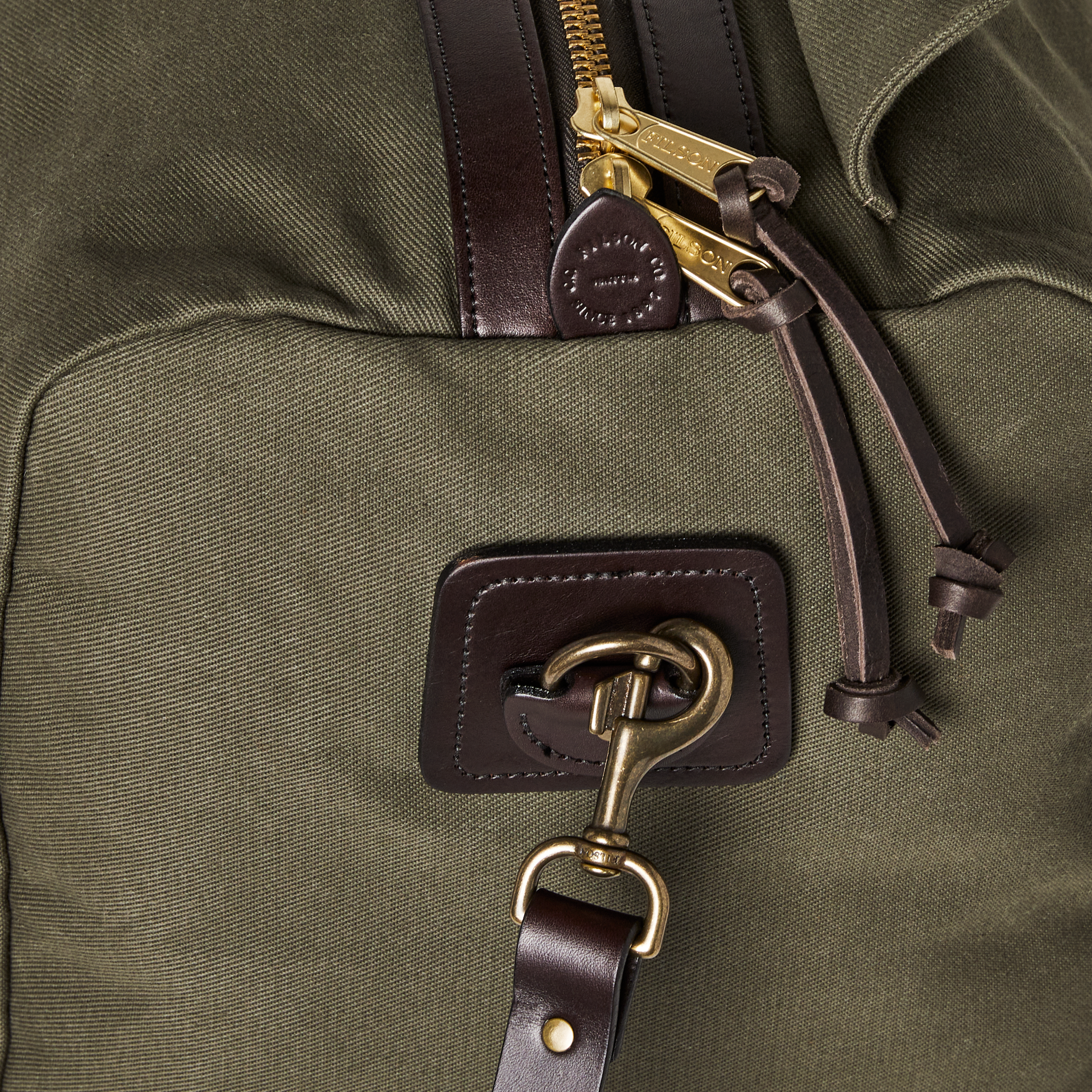 Alternate view of the Cozyhomegoodmark Medium Rugged Twill Duffle Bag - Otter Green